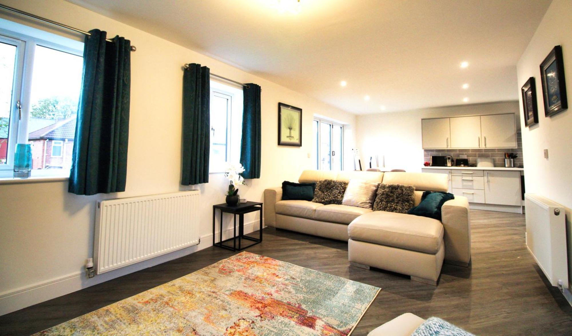 Rotherham - Rawmarsh - Great Customer Feedback - 2 Bed Bungalow - New Build - High End Furnishings - Wheel Chair Accessible - Large Enclosed Garden - Dog Friendly Eksteriør billede